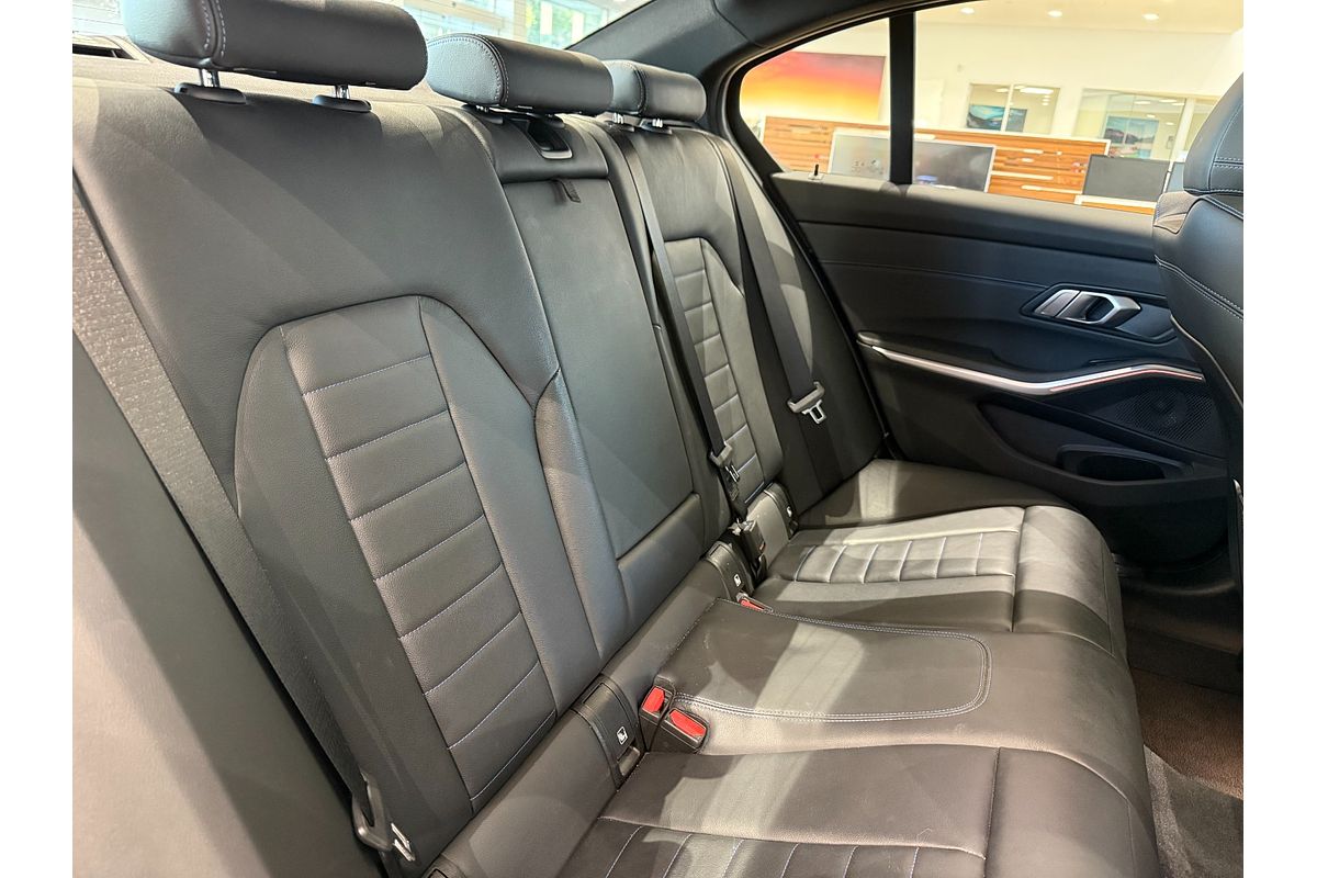 2020 BMW 3 Series 330i M Sport G20