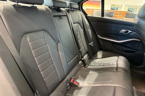 2020 BMW 3 Series 330i M Sport G20