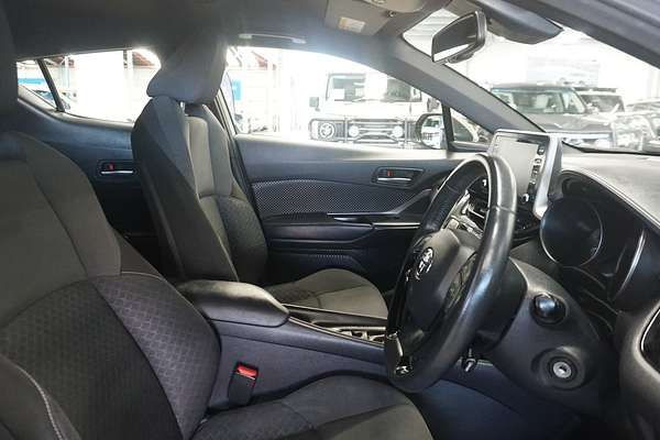2020 Toyota C-HR NGX10R