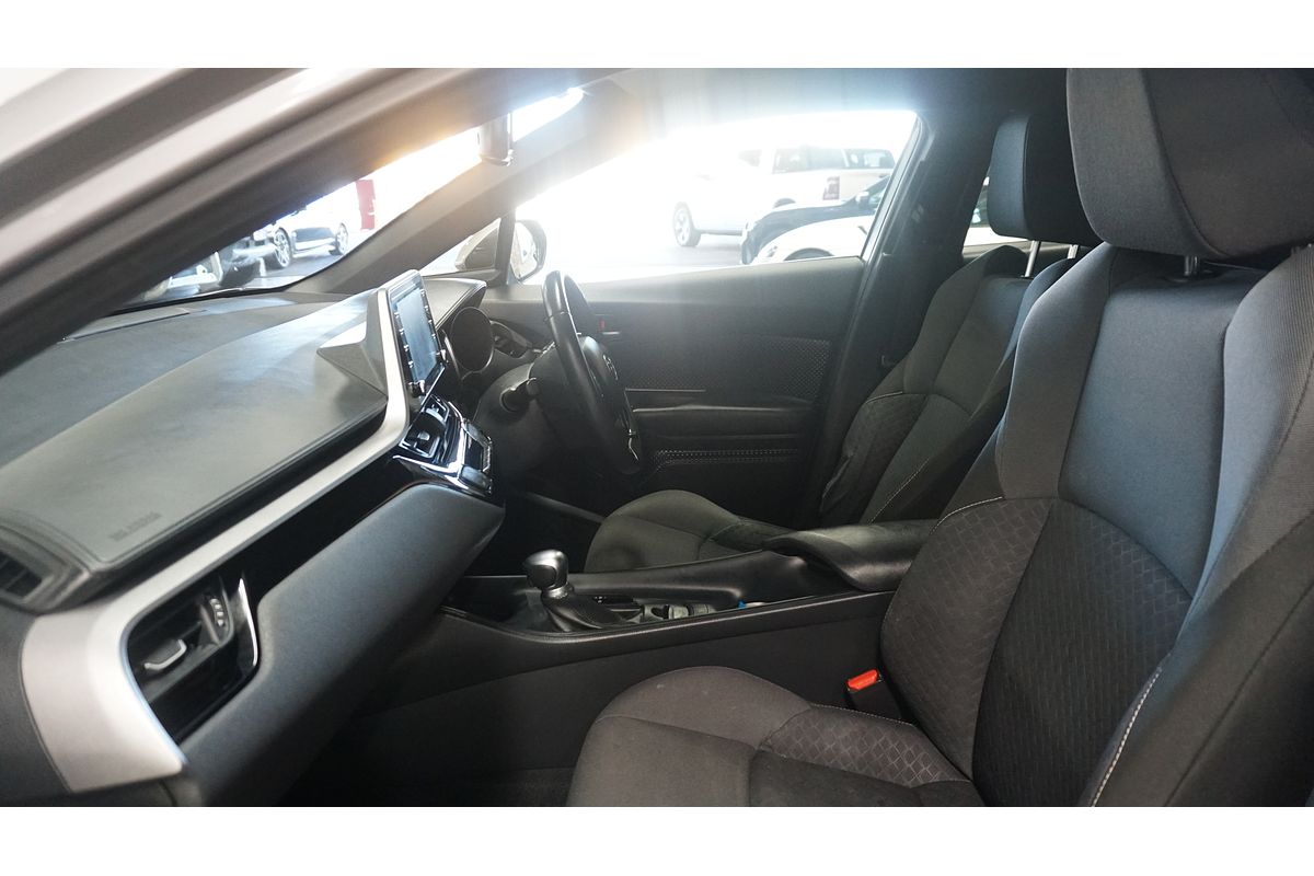 2020 Toyota C-HR NGX10R