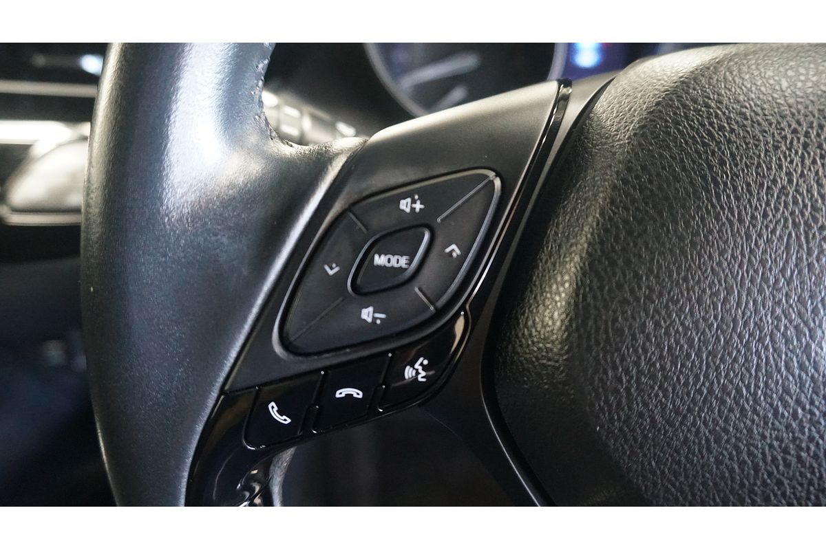 2020 Toyota C-HR NGX10R