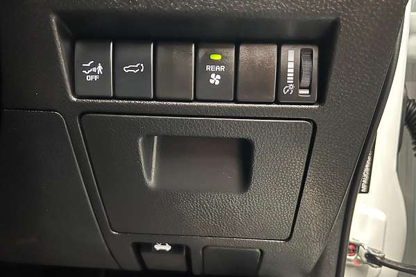 2024 Isuzu MU-X LS-U