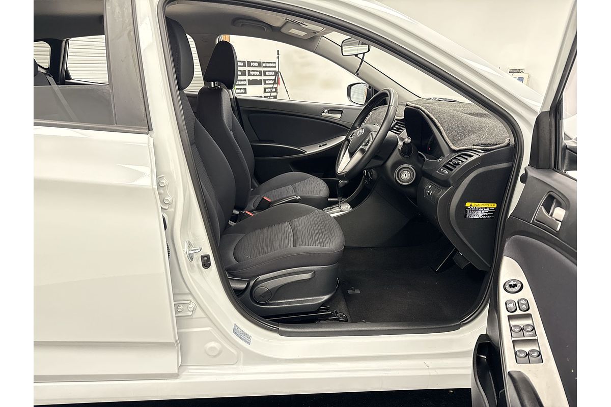 2018 Hyundai Accent Sport RB6