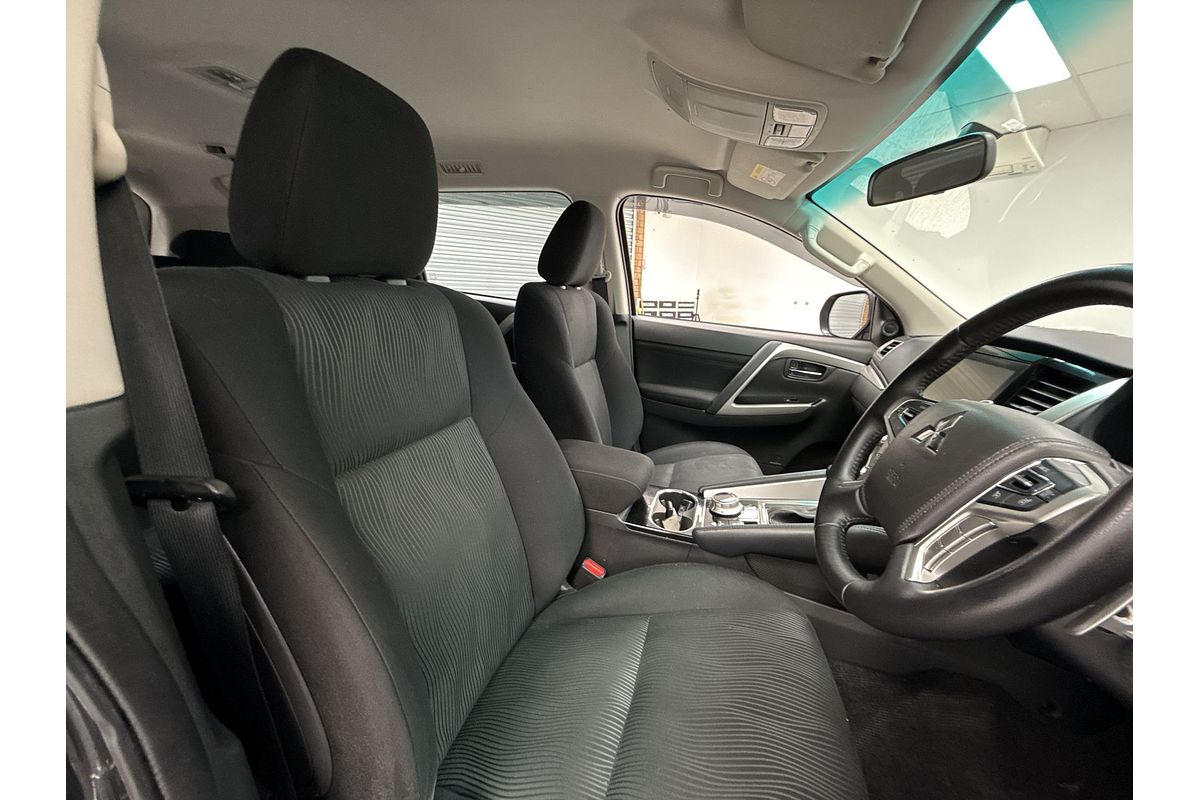 2020 Mitsubishi Pajero Sport GLX QF