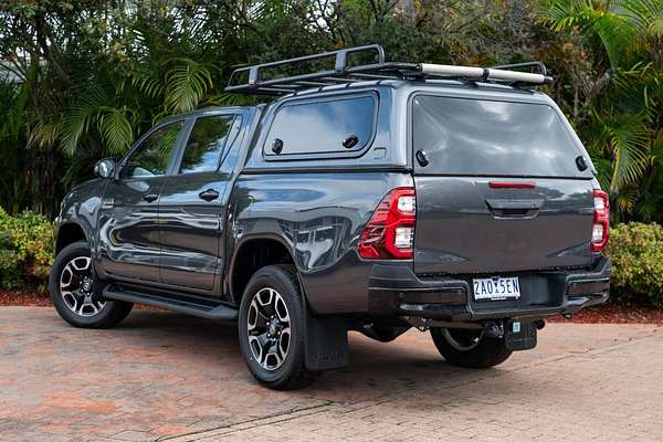 2024 Toyota Hilux SR5 48V GUN126R 4X4