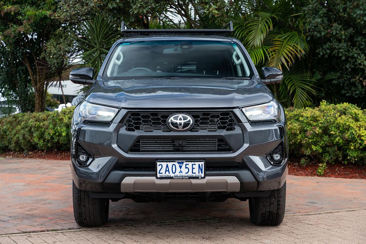 2024 Toyota Hilux SR5 48V GUN126R 4X4