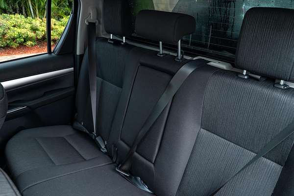 2024 Toyota Hilux SR5 48V GUN126R 4X4