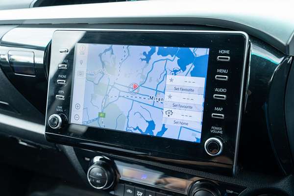 2024 Toyota Hilux SR5 48V GUN126R 4X4