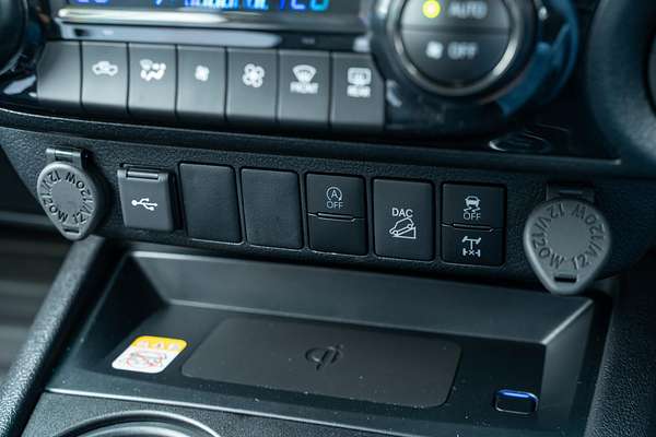 2024 Toyota Hilux SR5 48V GUN126R 4X4