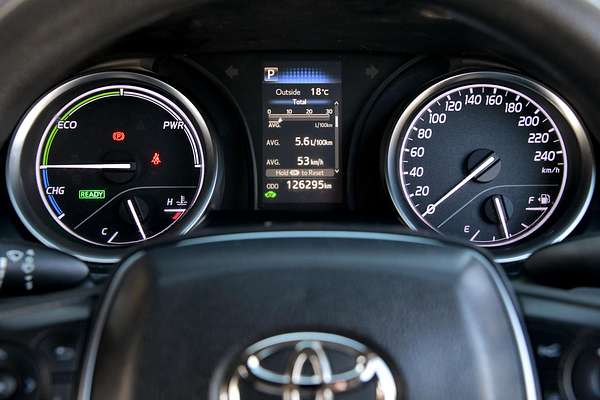2019 Toyota Camry Ascent AXVH71R