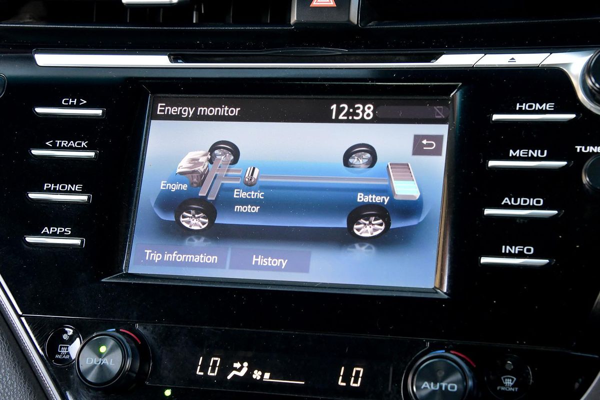 2019 Toyota Camry Ascent AXVH71R