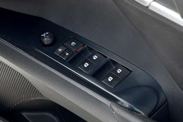 2019 Toyota Camry Ascent AXVH71R