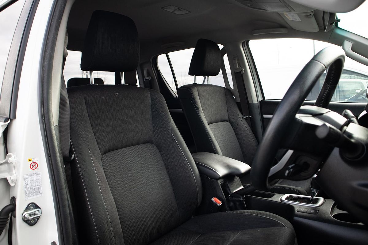 2019 Toyota Hilux SR5 GUN126R 4X4