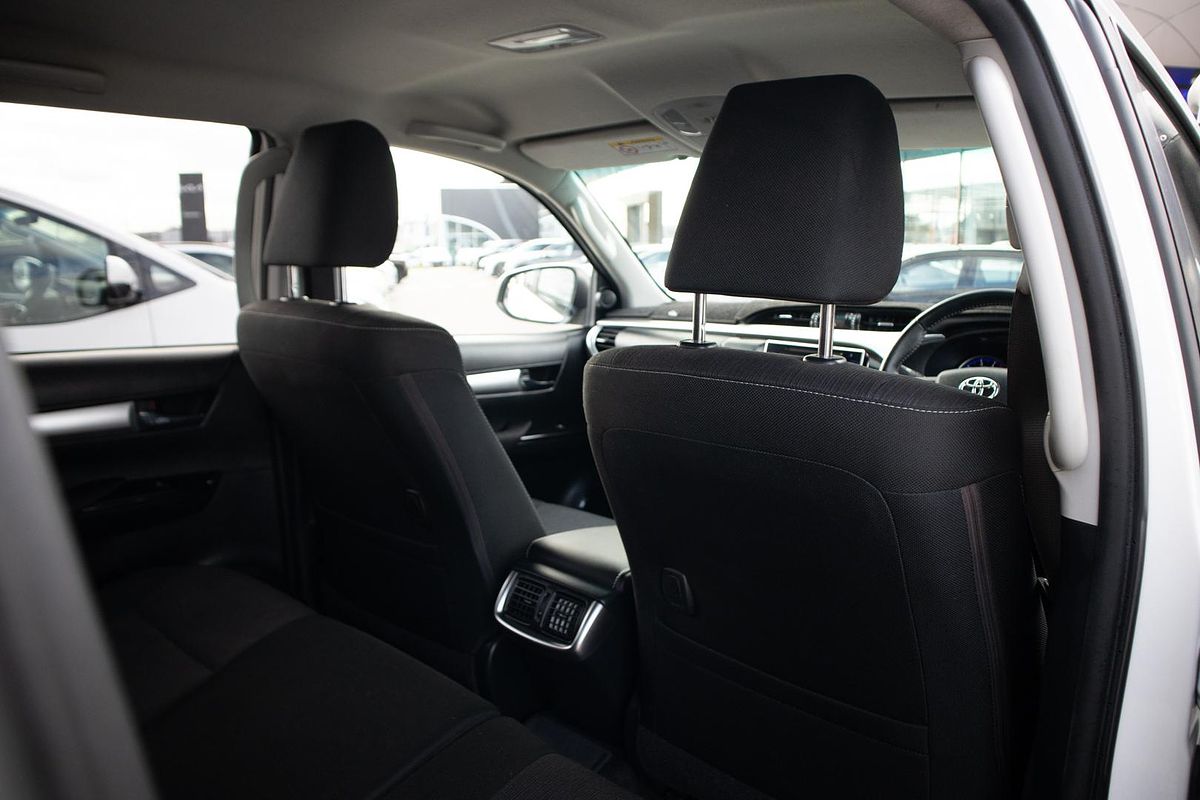 2019 Toyota Hilux SR5 GUN126R 4X4