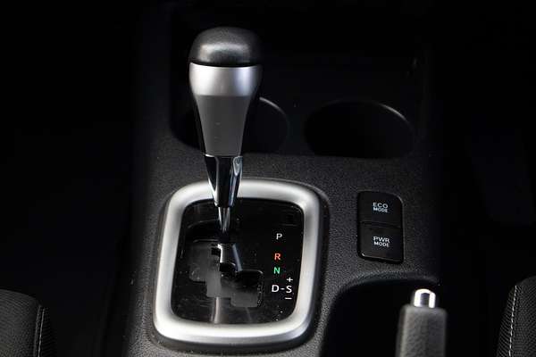 2019 Toyota Hilux SR5 GUN126R 4X4