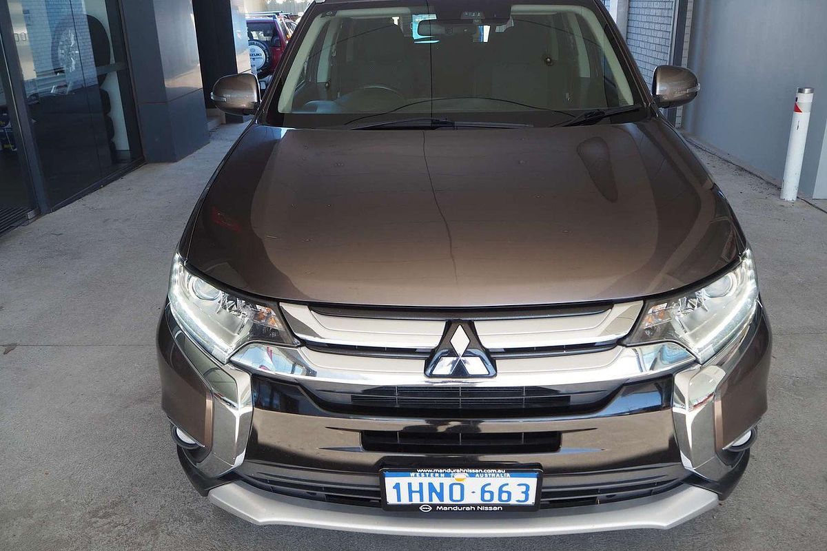 2017 Mitsubishi Outlander LS Safety Pack ZK