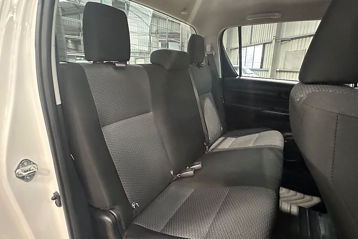 2018 Toyota Hilux Workmate GUN125R 4X4