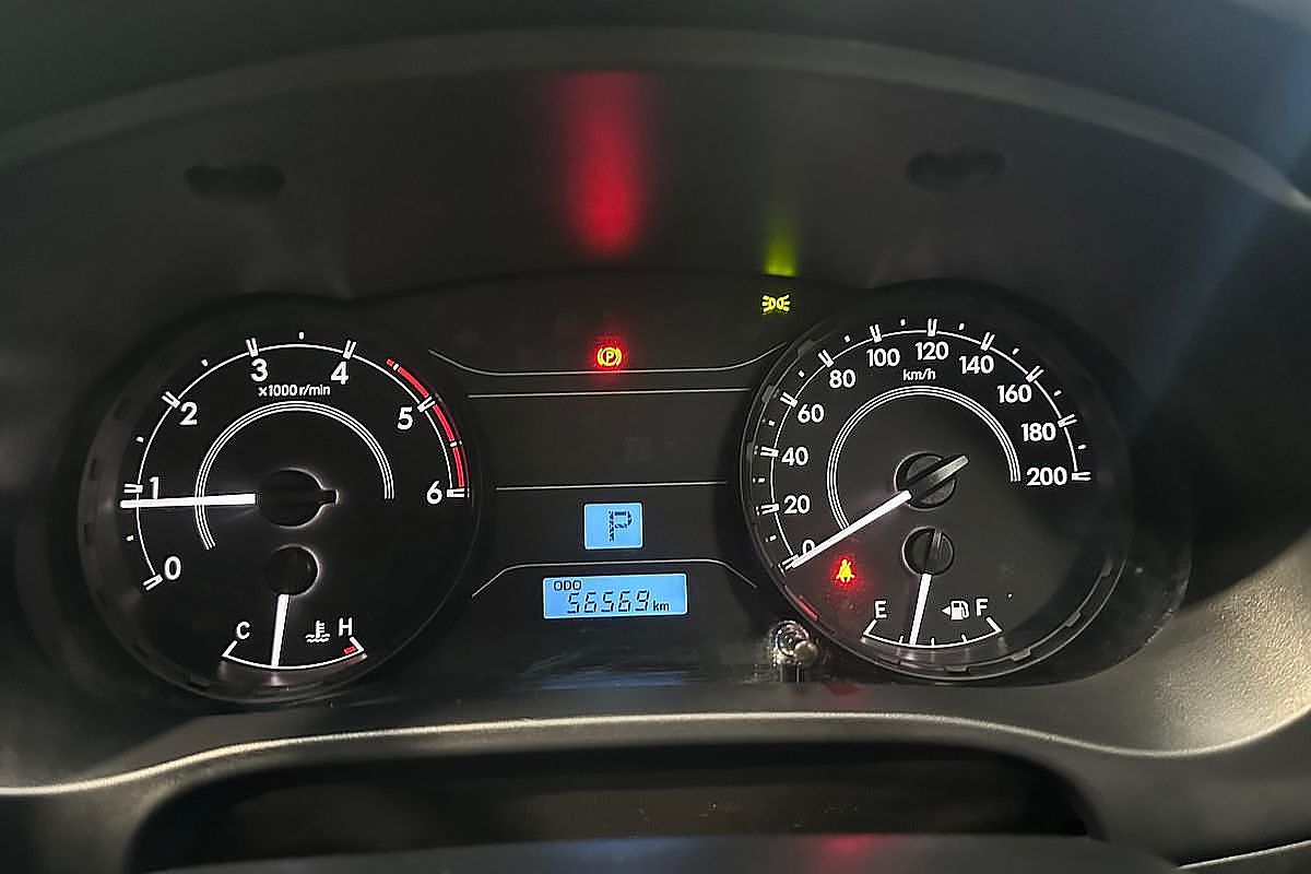 2018 Toyota Hilux Workmate GUN125R 4X4