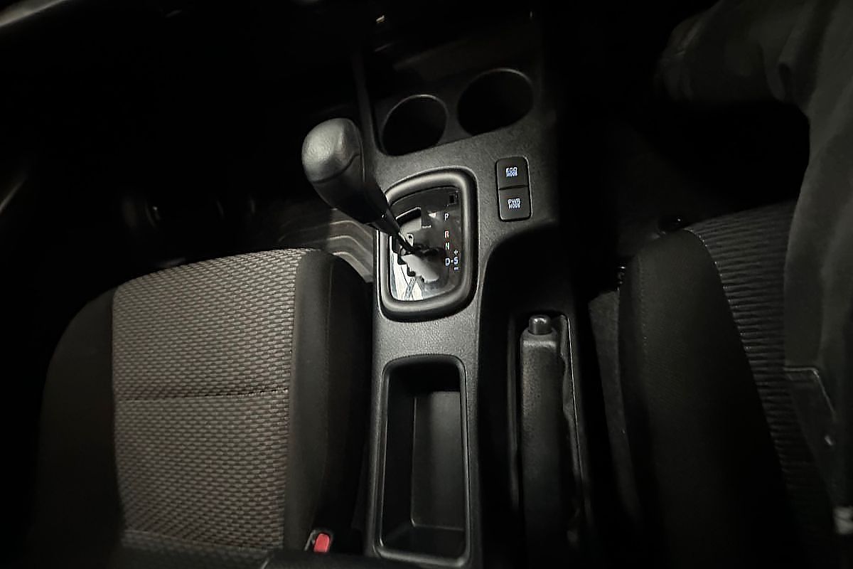 2018 Toyota Hilux Workmate GUN125R 4X4