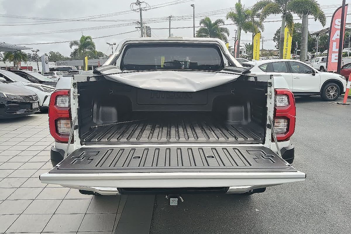 2023 Toyota Hilux SR5 GUN126R 4X4