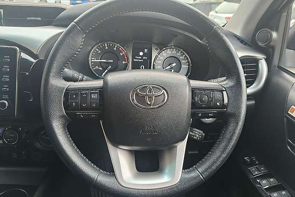 2023 Toyota Hilux SR5 GUN126R 4X4