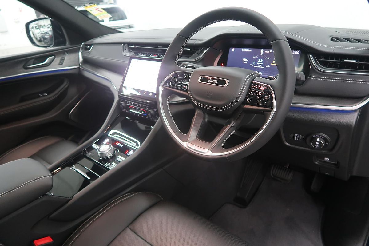 2023 Jeep Grand Cherokee Overland WL