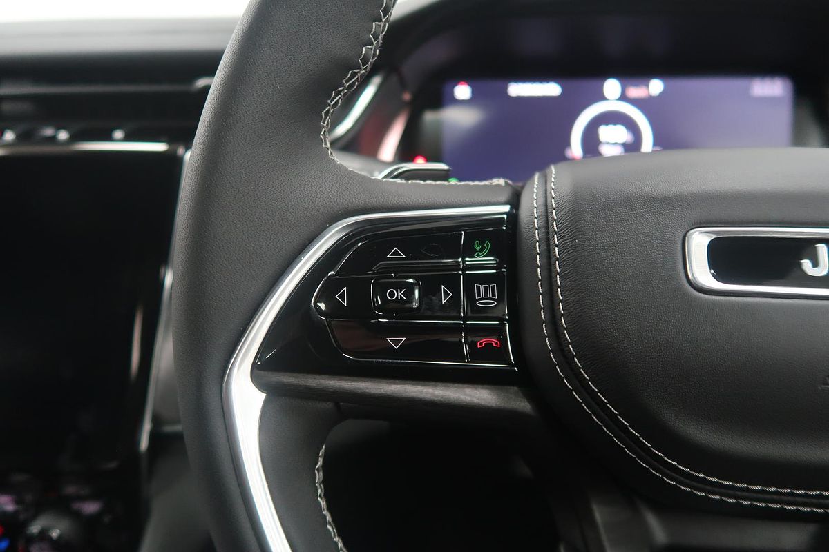 2023 Jeep Grand Cherokee Overland WL