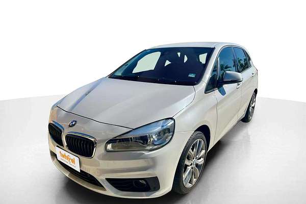 2015 BMW 2 Series 220i Sport Line F45