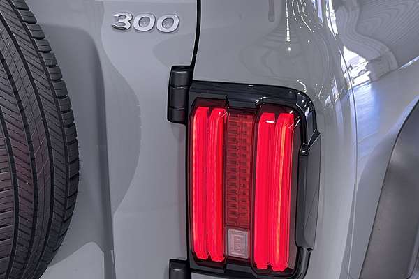 2025 GWM Tank 300 Ultra Hybrid P01