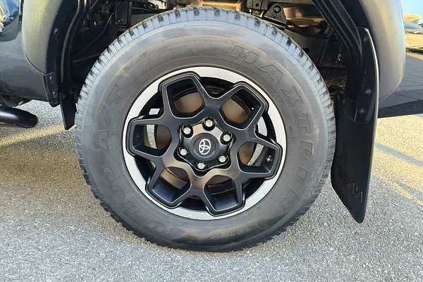 2019 Toyota Hilux Rugged X GUN126R 4X4