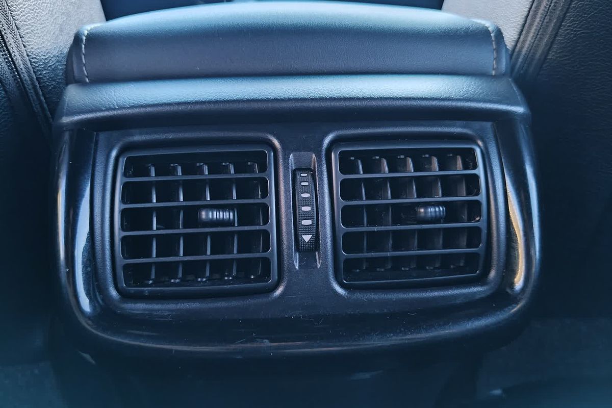 2019 Toyota Hilux Rugged X GUN126R 4X4