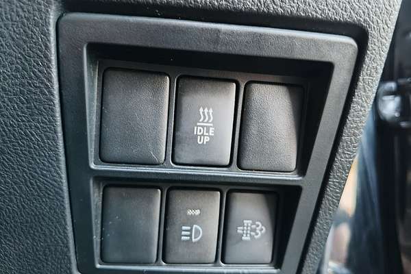2019 Toyota Hilux Rugged X GUN126R 4X4