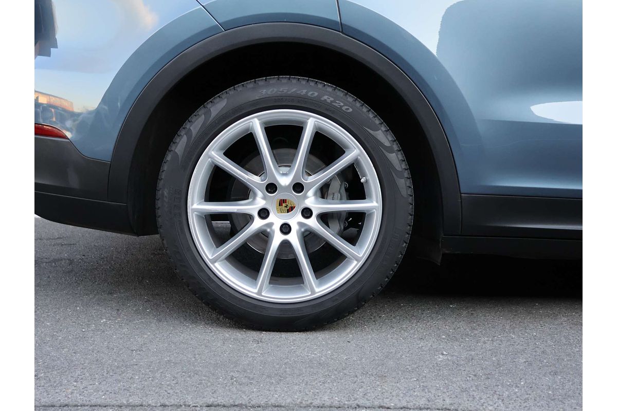 2018 Porsche Cayenne S 9YA