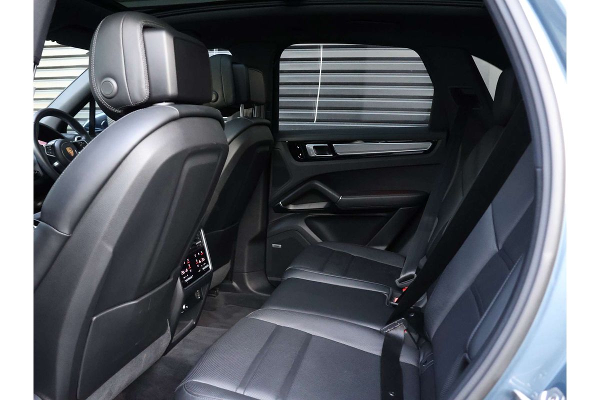 2018 Porsche Cayenne S 9YA