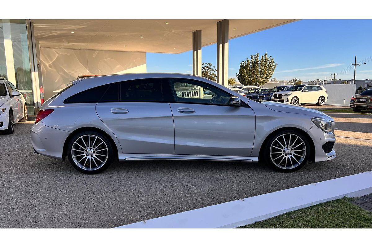 2015 Mercedes-Benz CLA-Class CLA200 X117