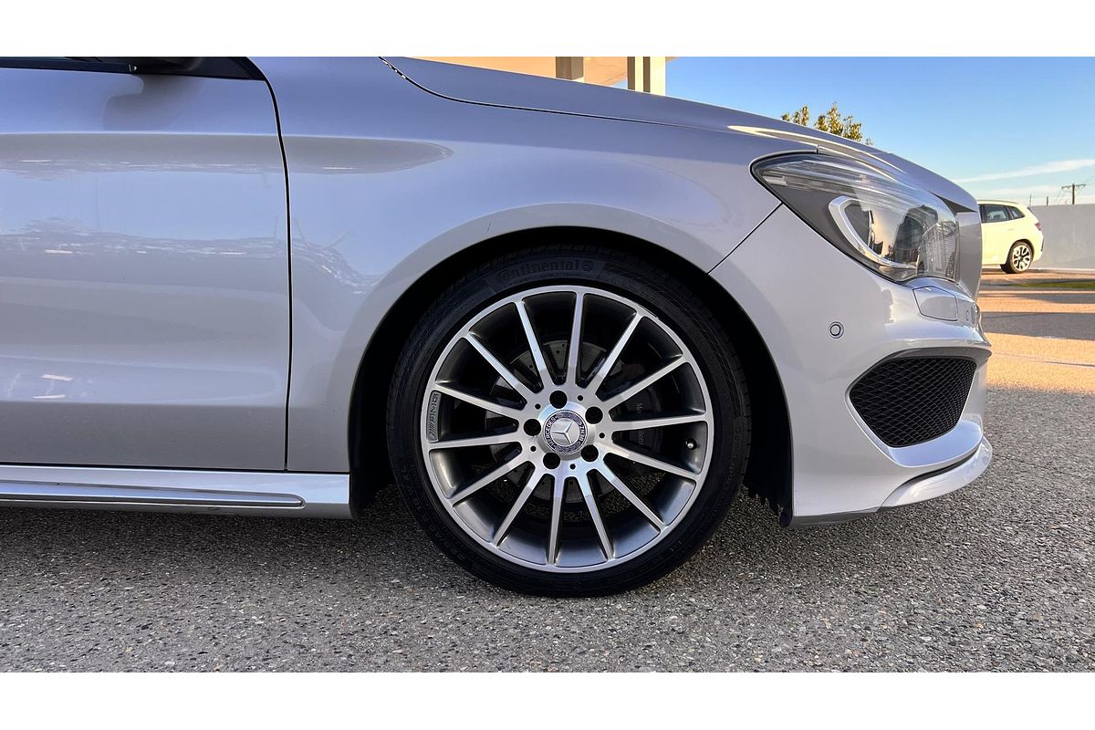 2015 Mercedes-Benz CLA-Class CLA200 X117