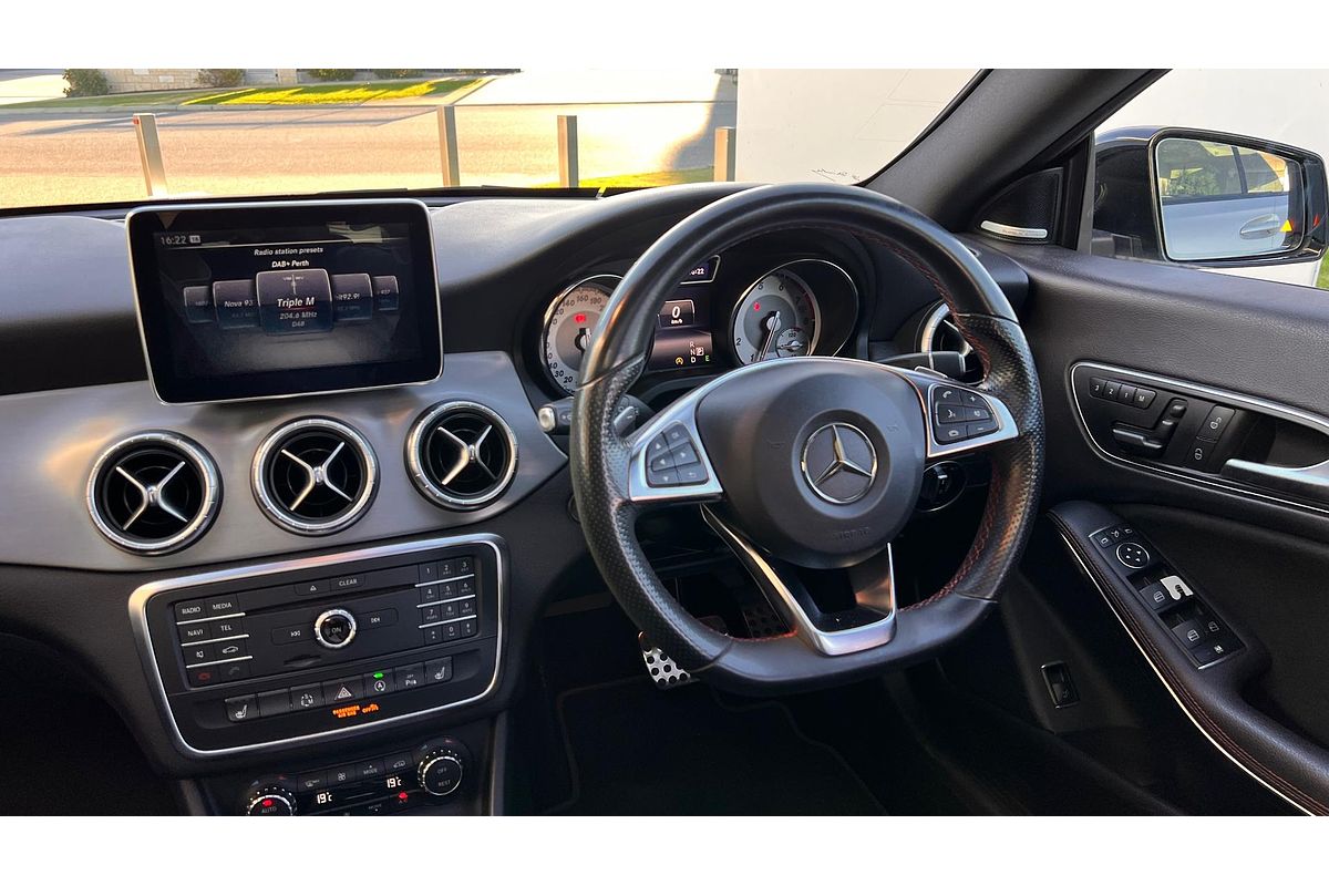 2015 Mercedes-Benz CLA-Class CLA200 X117