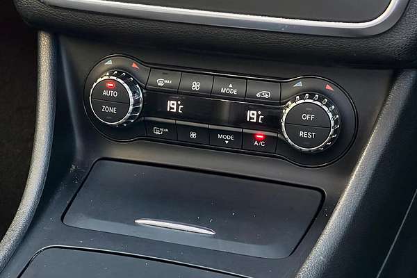 2015 Mercedes-Benz CLA-Class CLA200 X117