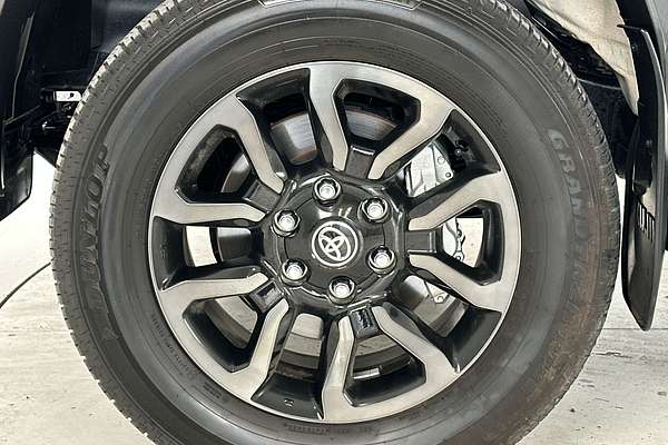 2024 Toyota Hilux Rogue 48V GUN126R 4X4