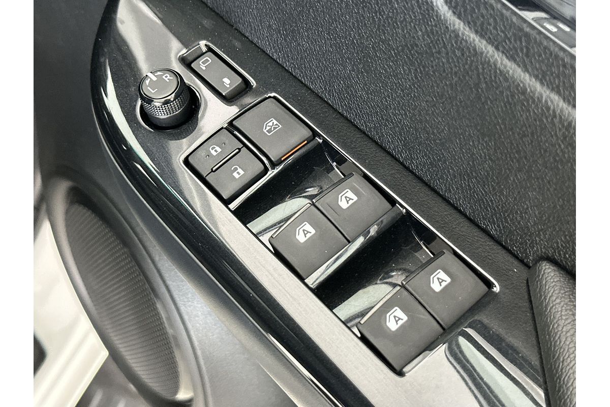 2024 Toyota Hilux Rogue 48V GUN126R 4X4