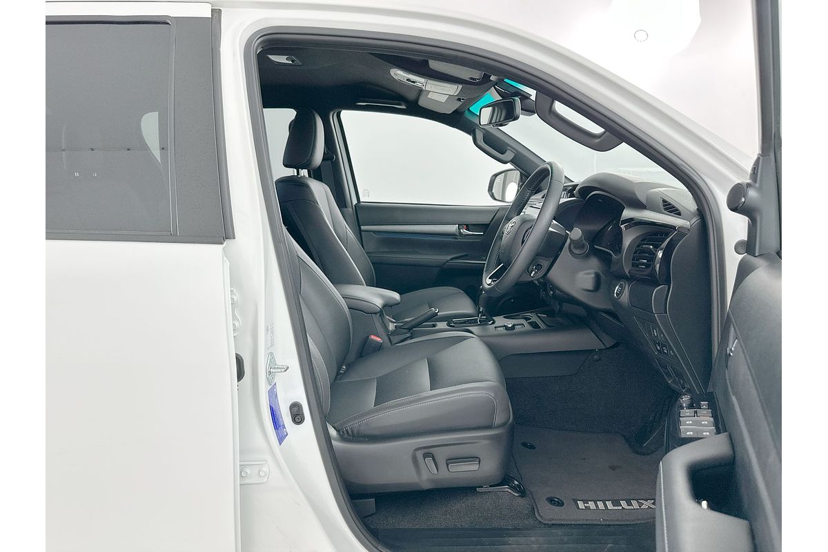 2024 Toyota Hilux Rogue 48V GUN126R 4X4