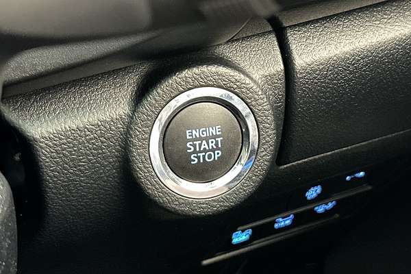 2024 Toyota Hilux Rogue 48V GUN126R 4X4