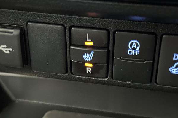 2024 Toyota Hilux Rogue 48V GUN126R 4X4