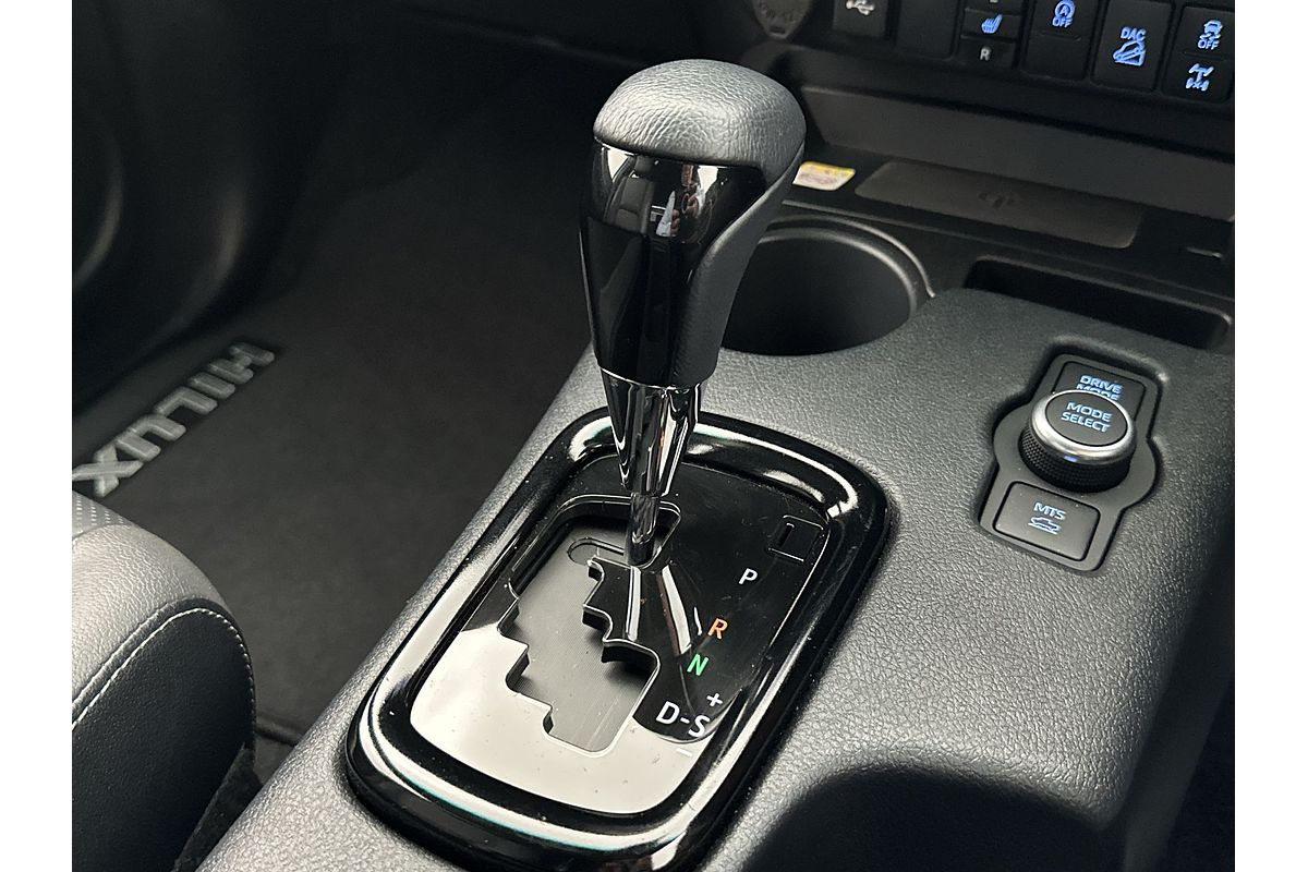 2024 Toyota Hilux Rogue 48V GUN126R 4X4