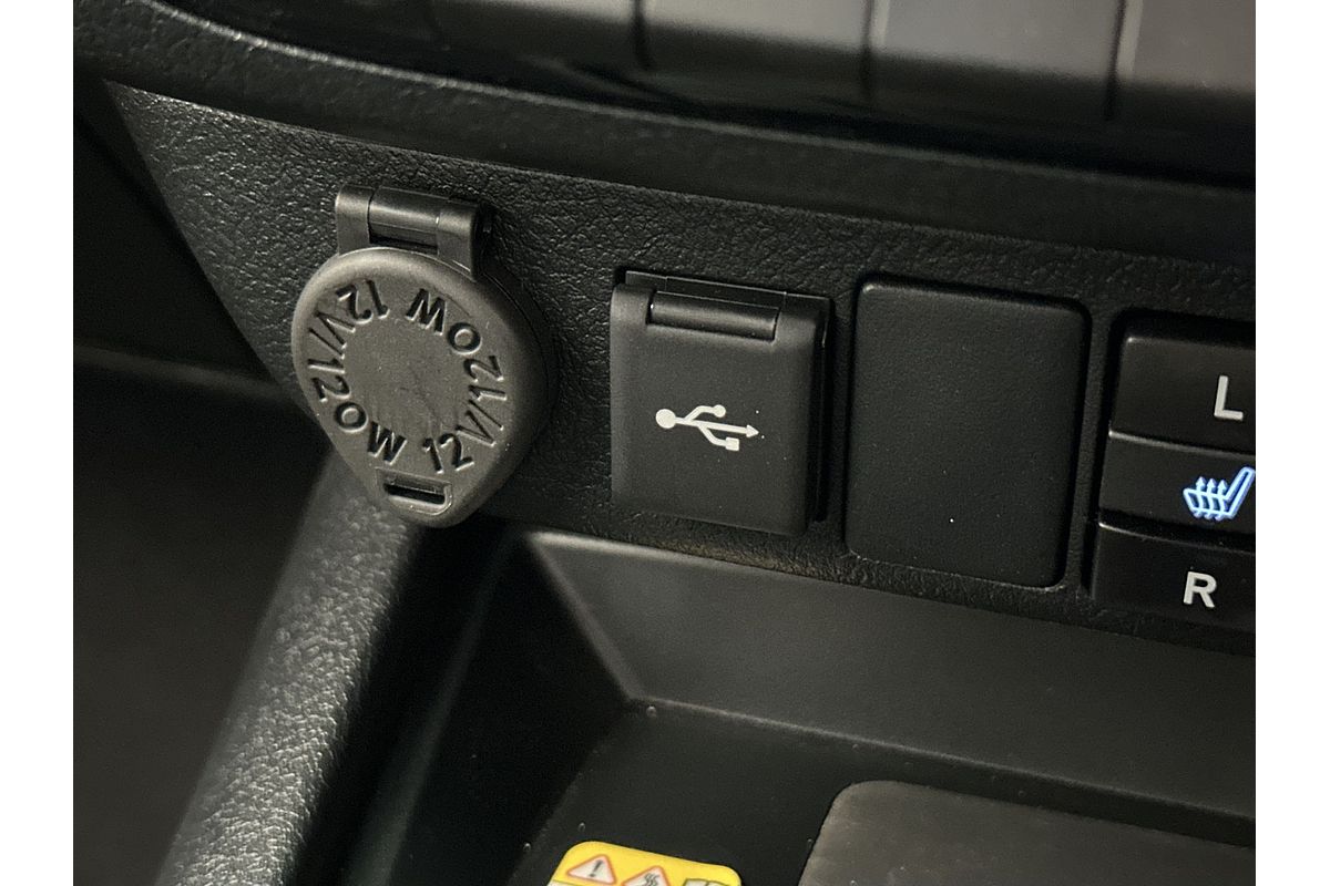 2024 Toyota Hilux Rogue 48V GUN126R 4X4