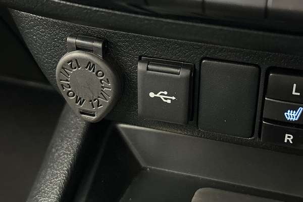2024 Toyota Hilux Rogue 48V GUN126R 4X4