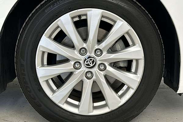 2020 Toyota Camry Ascent AXVH71R