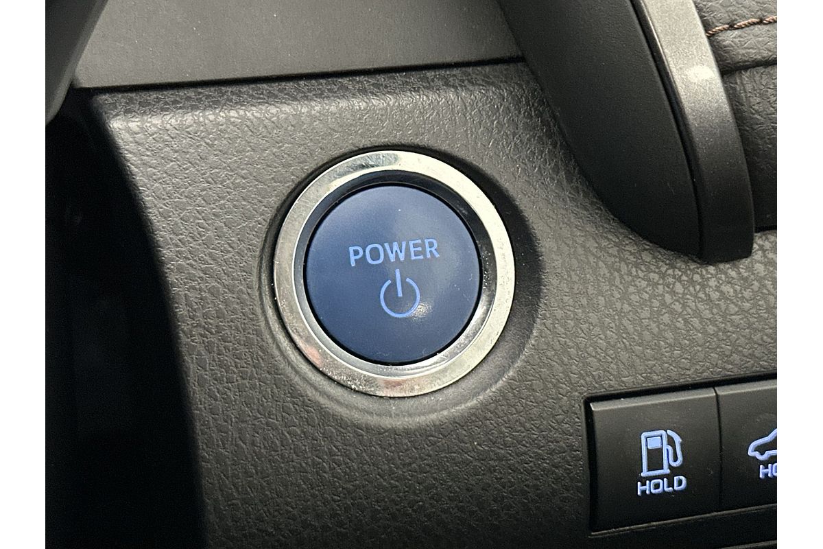 2020 Toyota Camry Ascent AXVH71R