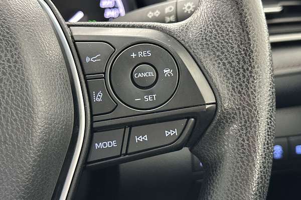 2020 Toyota Camry Ascent AXVH71R