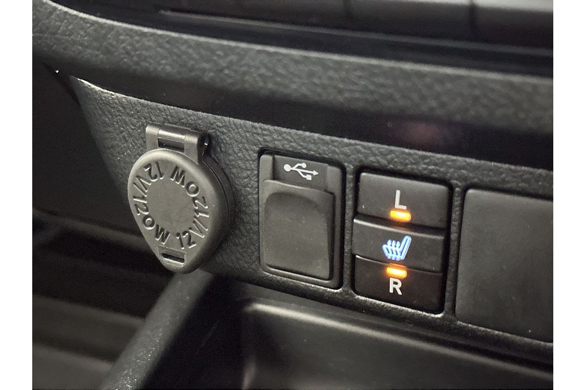 2019 Toyota Hilux Rugged X GUN126R 4X4